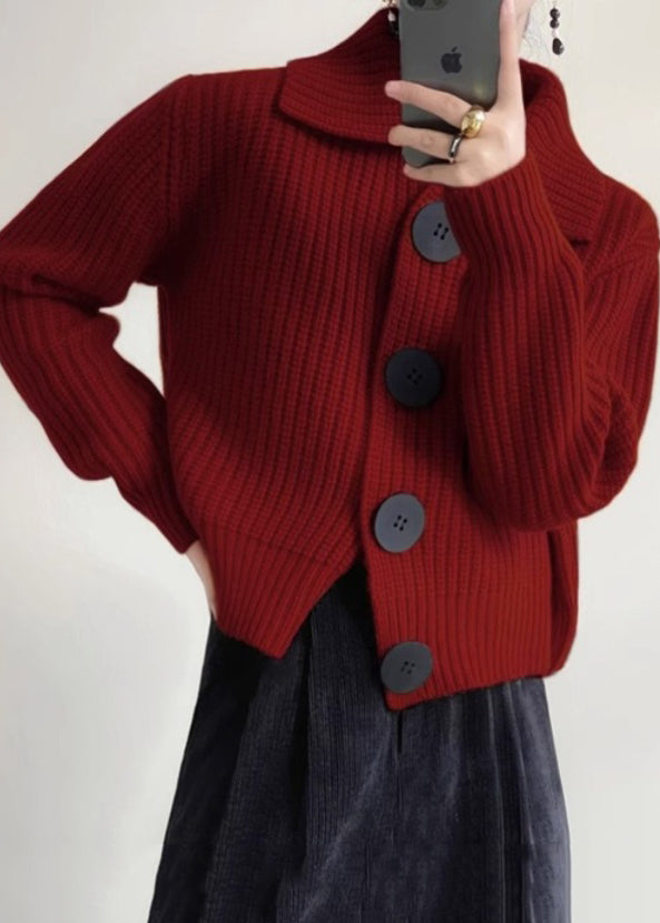 Moderne Damen Strickjacke mit Bubikragen