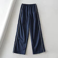 Dunkelblau