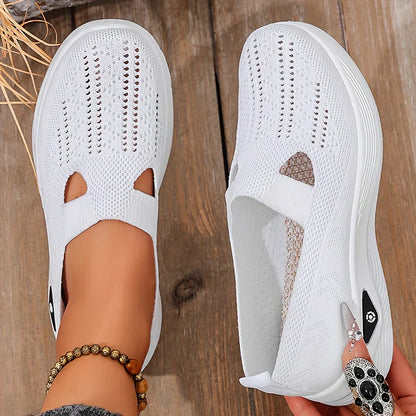 Bequeme Slip-on Schuhe aus Textil – leichte Halbschuhe mit weichem Fußbett
