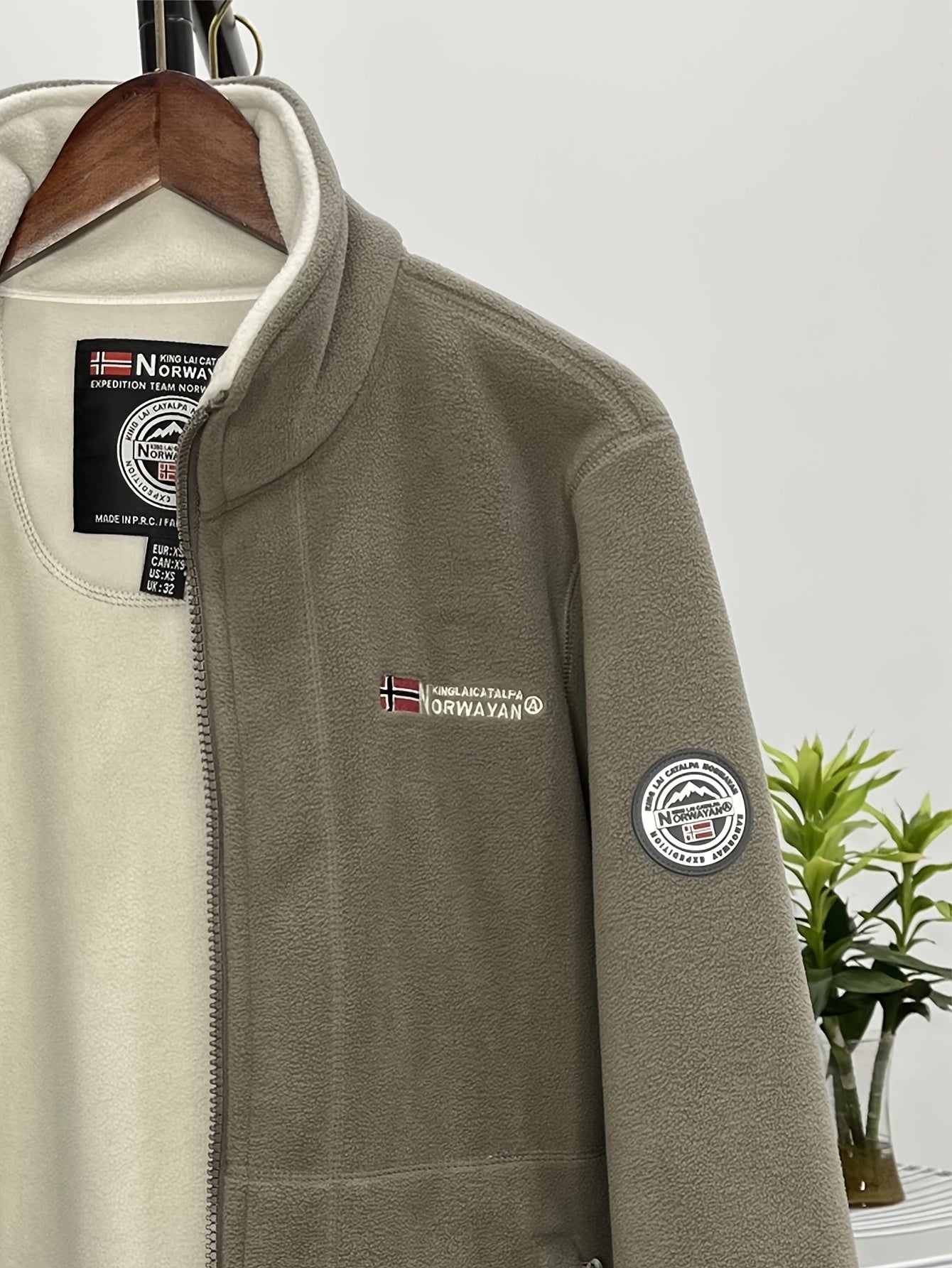 Fleecejacke aus weichem Fleece – Outdoor-Jacke mit hohem Kragen