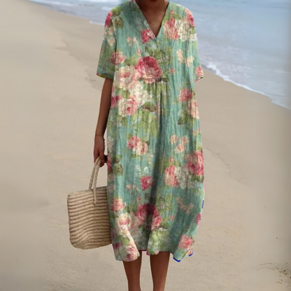 Sommerkleid mit Blumenmuster – luftiges Kleid mit V-Ausschnitt und Bindegürtel