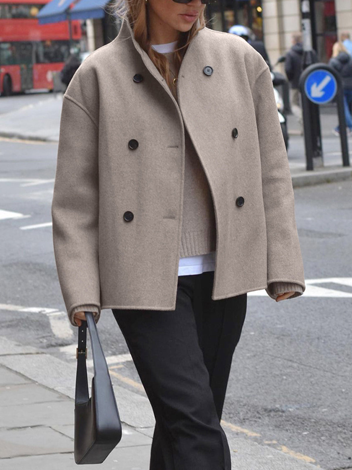 Lässige Damen Jacke moderne Silhouette