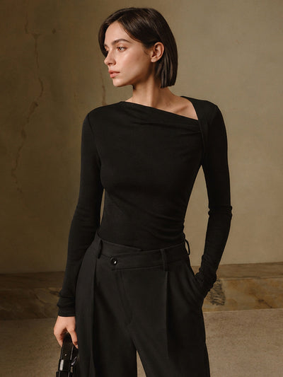 Longsleeve Damen gerippt – asymmetrisches Strickshirt in Schwarz