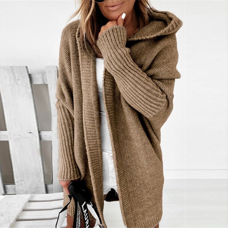 Kuscheliger Cardigan Damen mit Kapuze aus Strick