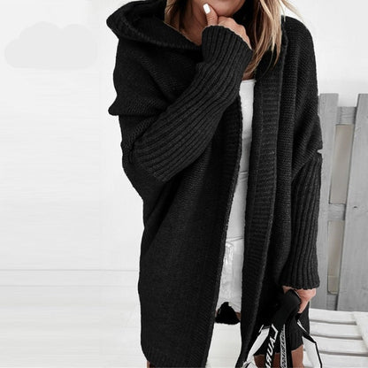 Kuscheliger Cardigan Damen mit Kapuze aus Strick