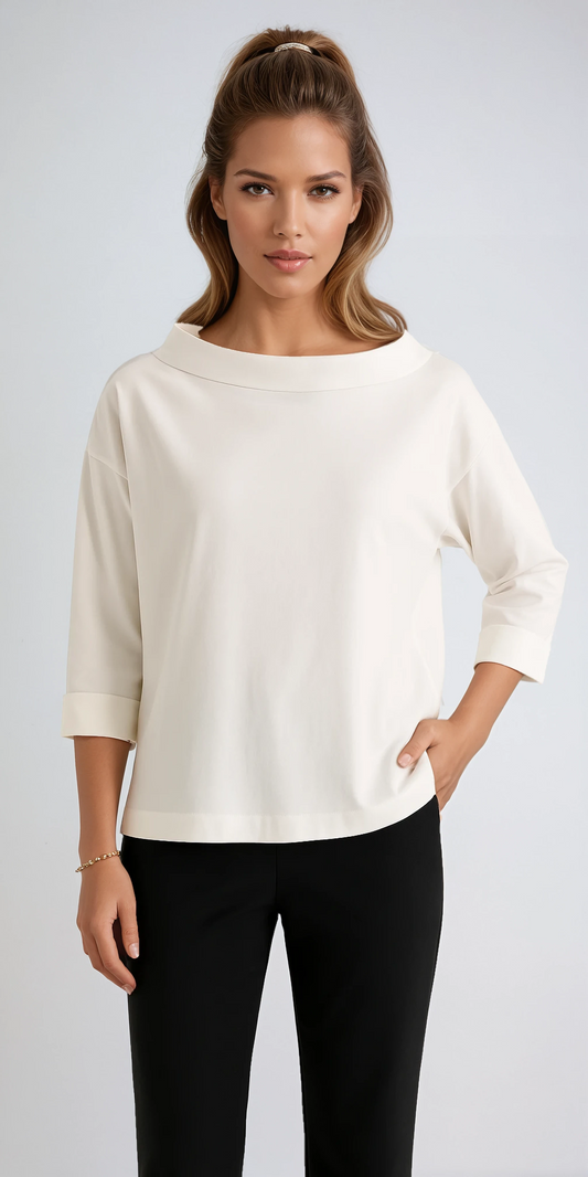 Damen-Top aus Baumwolle mit Boot-Ausschnitt in Weiß – 3/4-Arm-Shirt, Vorderansicht