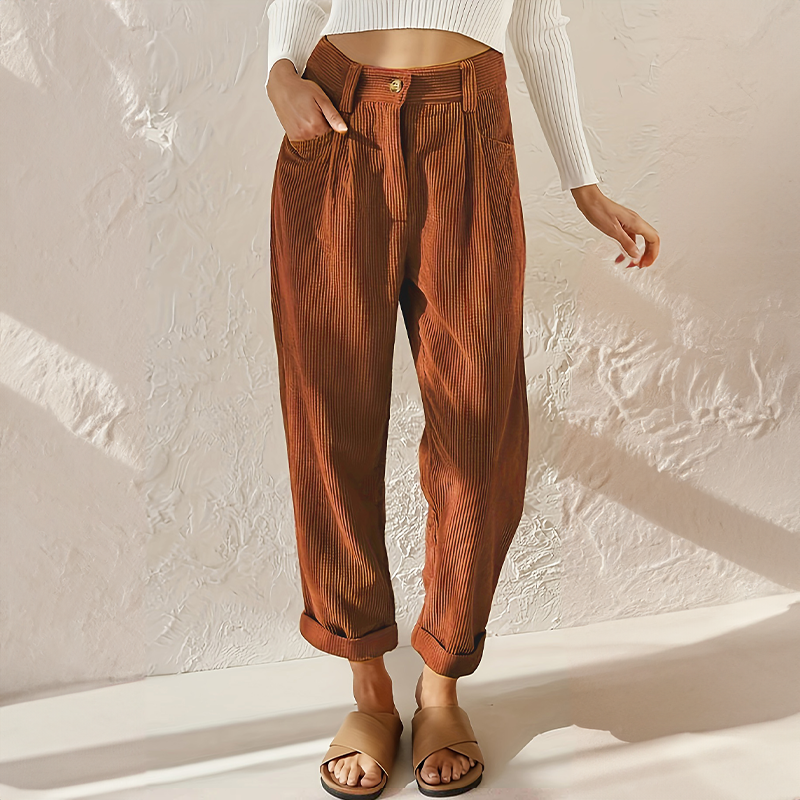 Damen Cordhose stilvoll – bequeme Freizeithose