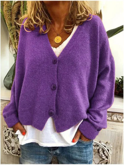 Strickjacke aus Baumwolle mit V-Ausschnitt – Cardigan mit Knopfleiste