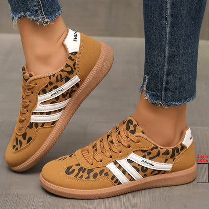 Orthopädische Sneaker Damen aus Wildleder – Wide-Fit-Schuhe, Detailansicht