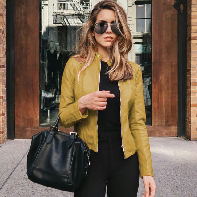 Taillierte Kunstlederjacke Damen