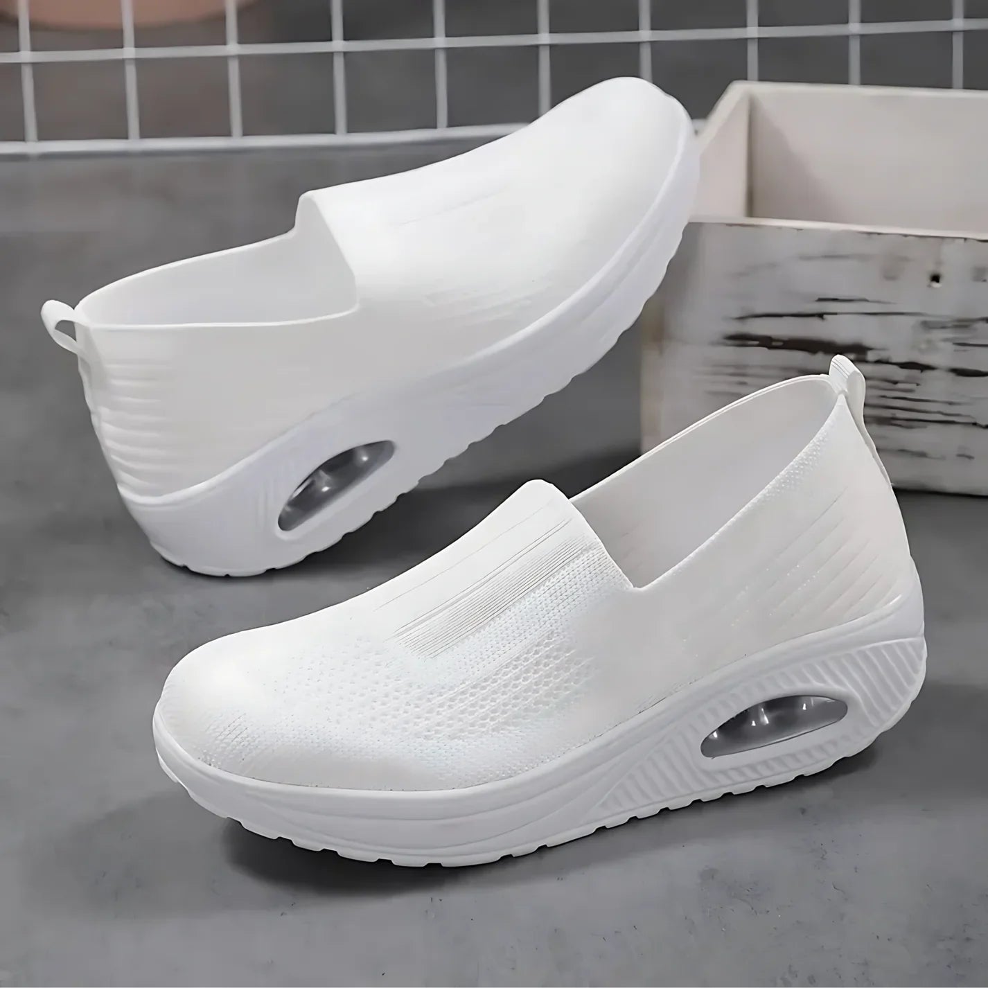 Leichte Slip-on Schuhe Damen mit dämpfender Sohle