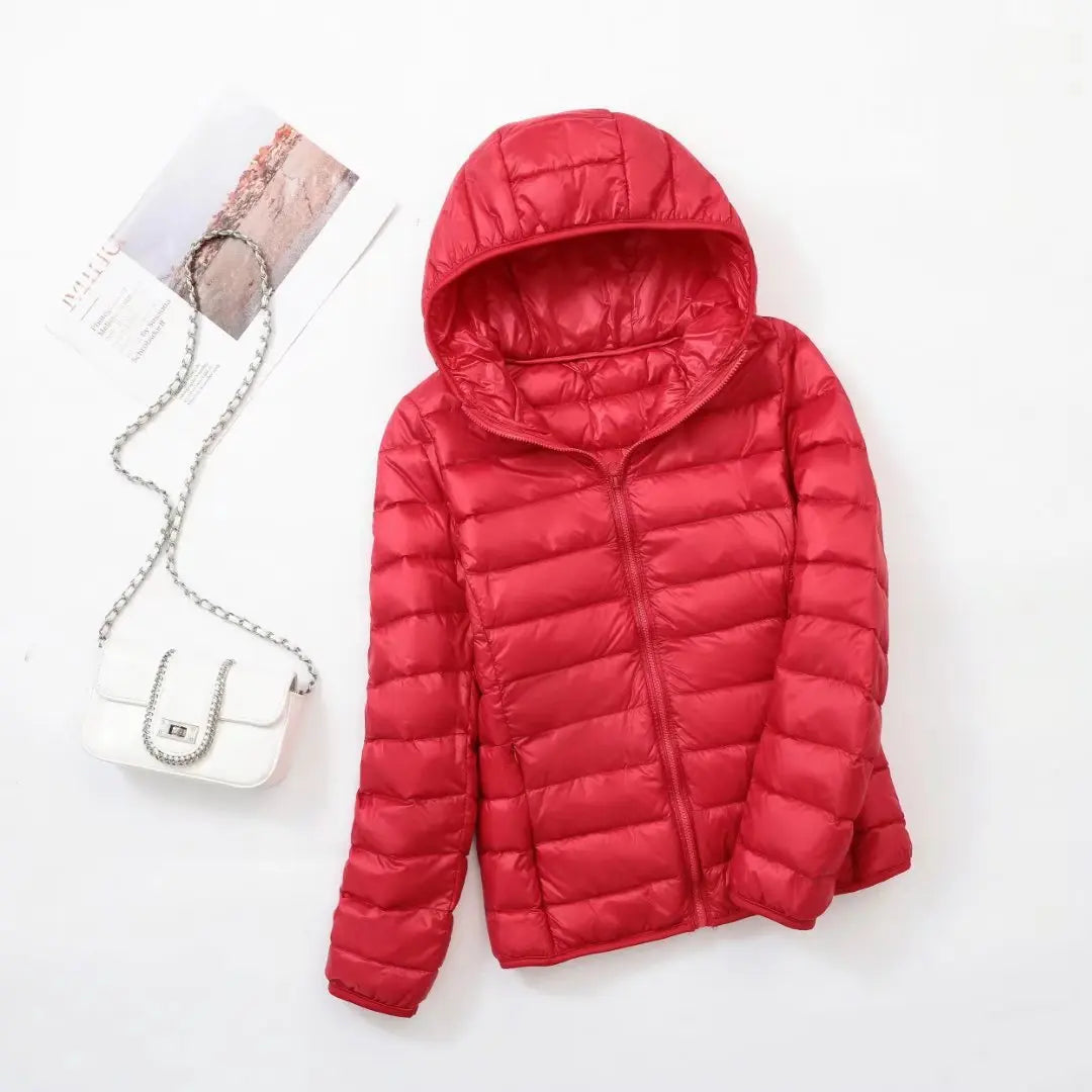 Damen Daunenjacke mit Kapuze – warme gefütterte Winterjacke