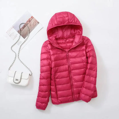 Damen Daunenjacke mit Kapuze – warme gefütterte Winterjacke