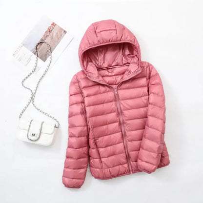 Damen Daunenjacke mit Kapuze – warme gefütterte Winterjacke