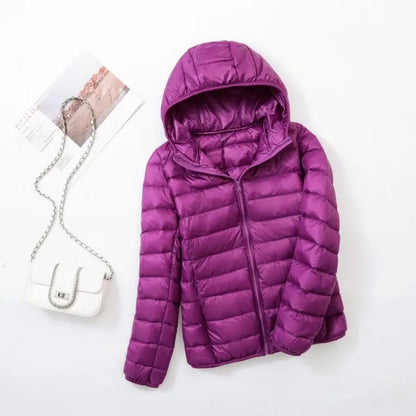 Damen Daunenjacke mit Kapuze – warme gefütterte Winterjacke