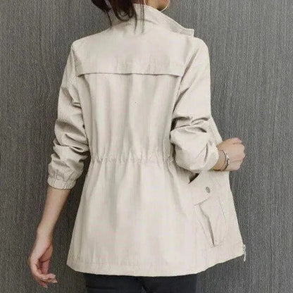 Trenchcoat Damen mit verstellbarer Taille