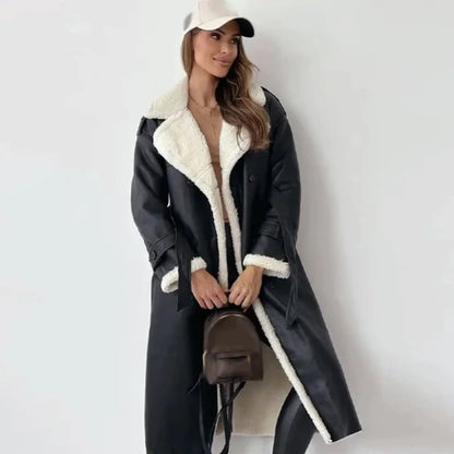 Langer Mantel Damen mit Fleece-Fütterung und Teddykragen