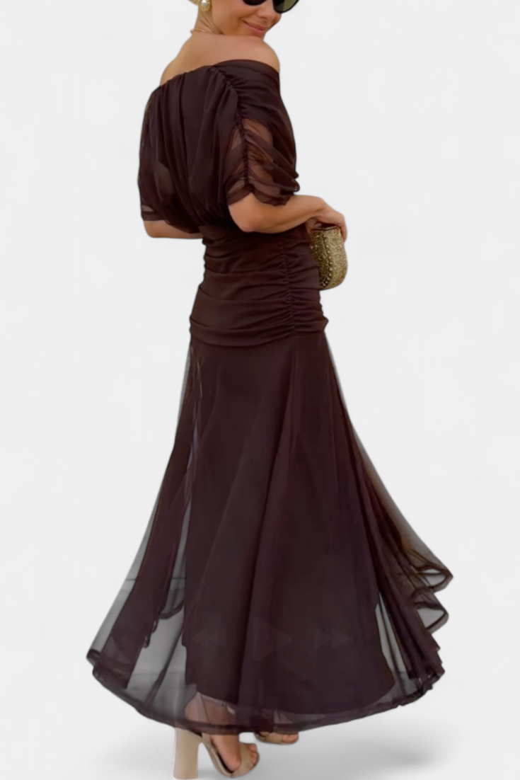 Maxikleid mit V-Ausschnitt – fließendes Sommerkleid mit Raffung