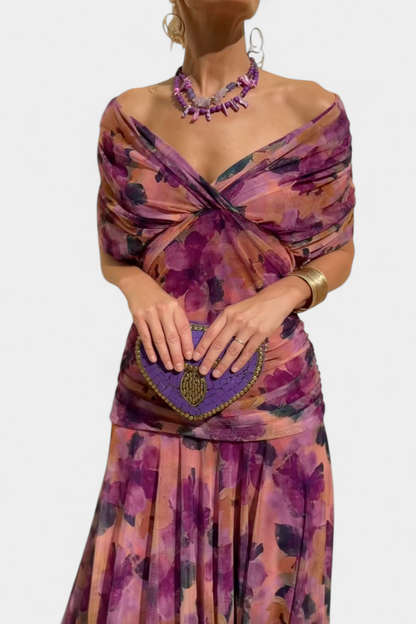 Maxikleid mit V-Ausschnitt – fließendes Sommerkleid mit Raffung