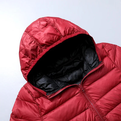 Damen Daunenjacke mit Kapuze – warme gefütterte Winterjacke
