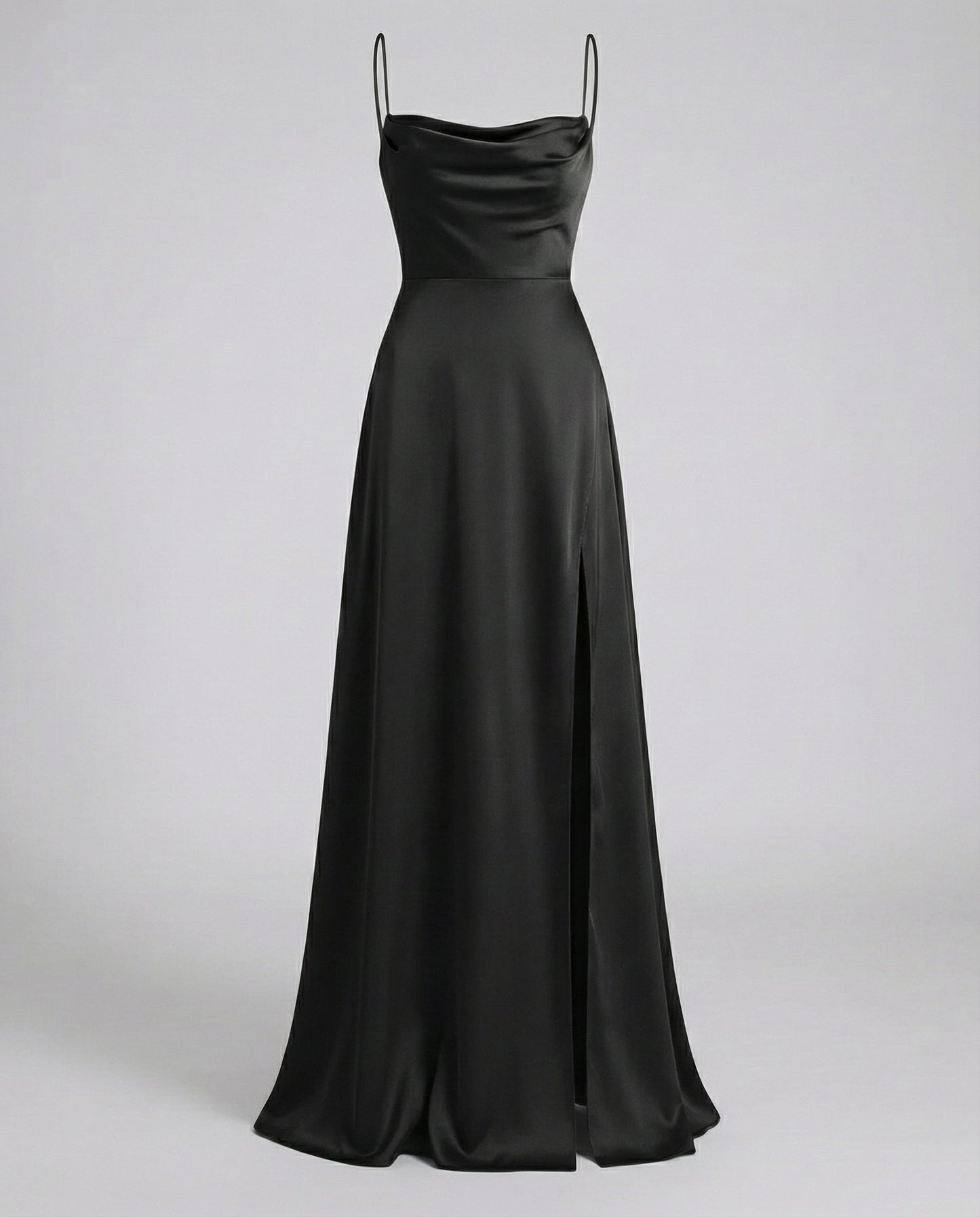 Elegantes Maxikleid mit drapiertem Ausschnitt und Beinschlitz