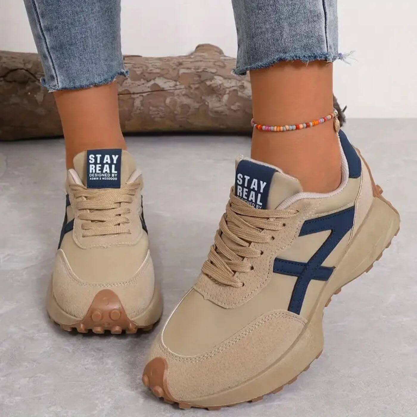 Turnschuhe Damen mit Frontschnürung