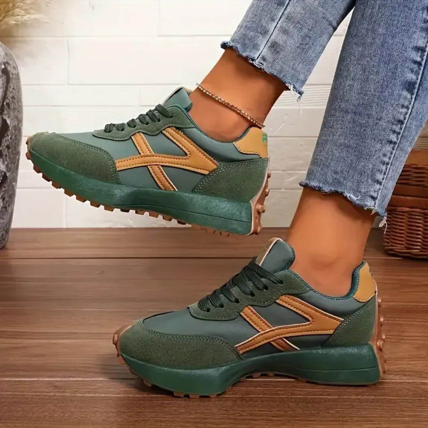 Damen Sneaker mit erhöhter Sohle