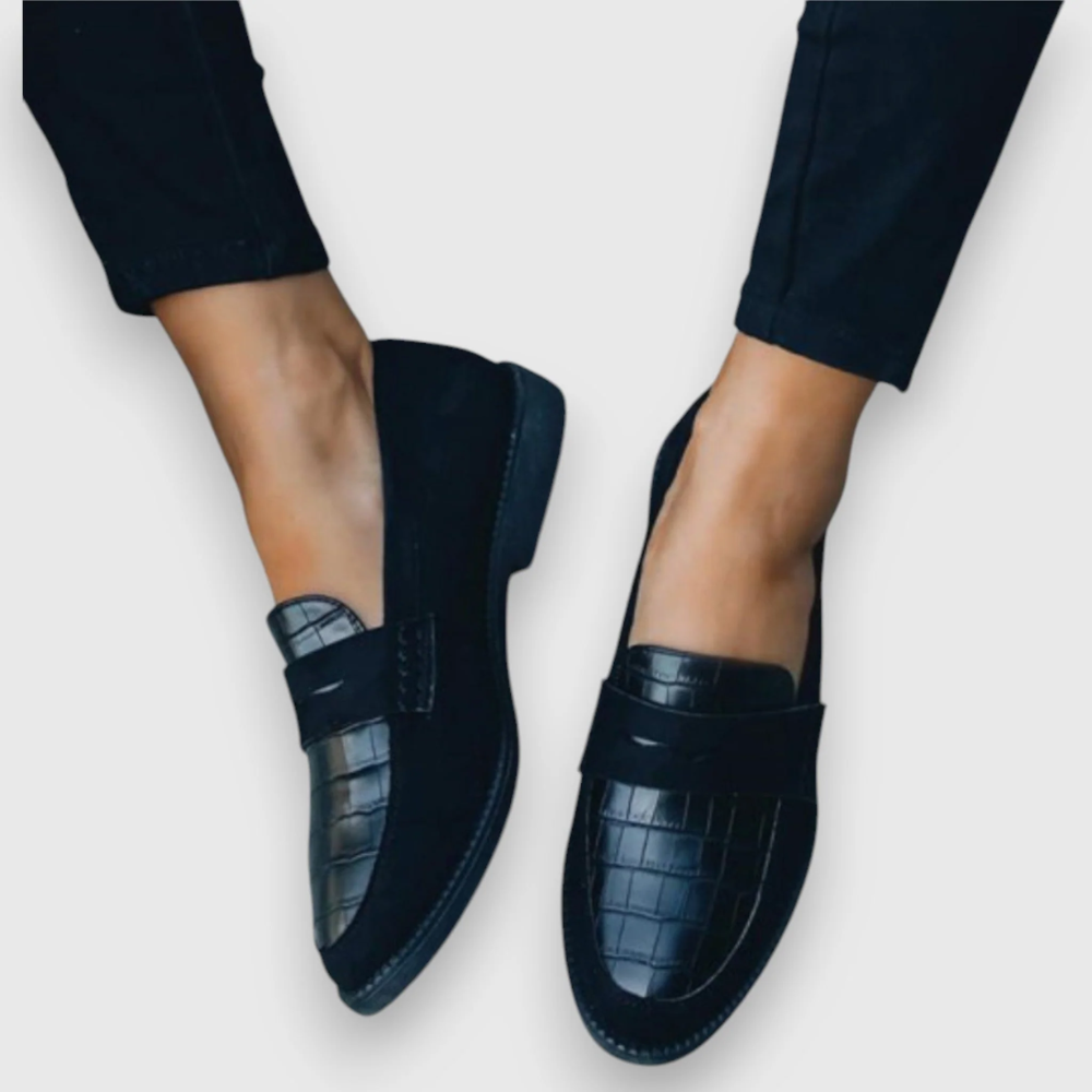 Loafer Damen handgefertigt in Schwarz
