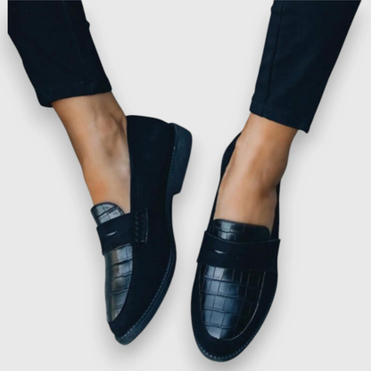 Loafer Damen handgefertigt in Schwarz