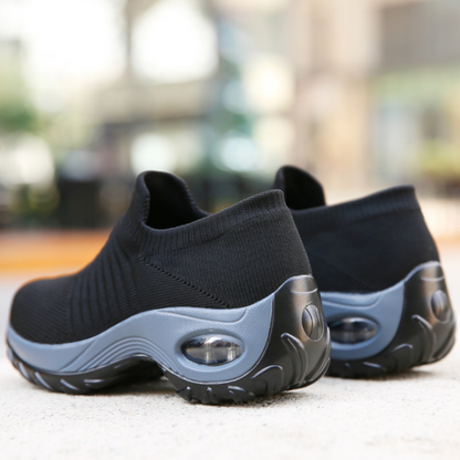 Bequeme Komfortschuhe – leichte Slip-on Schuhe mit gepolsterter Sohle