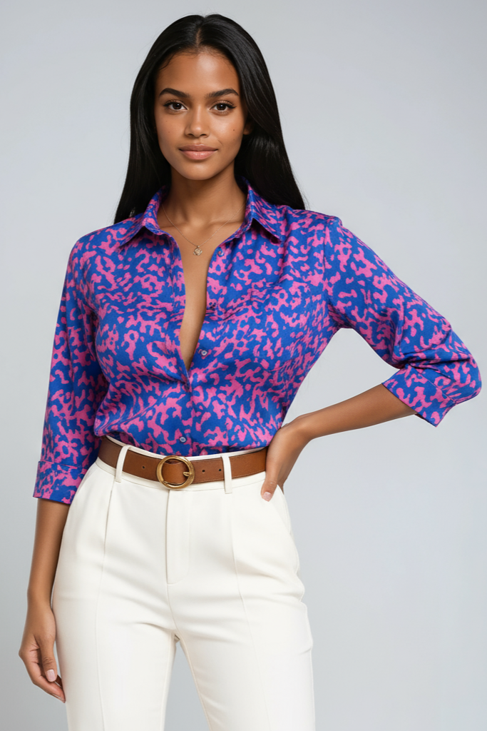 Grafikdruck-Bluse Damen aus Polyester mit geometrischem Muster – Detailansicht