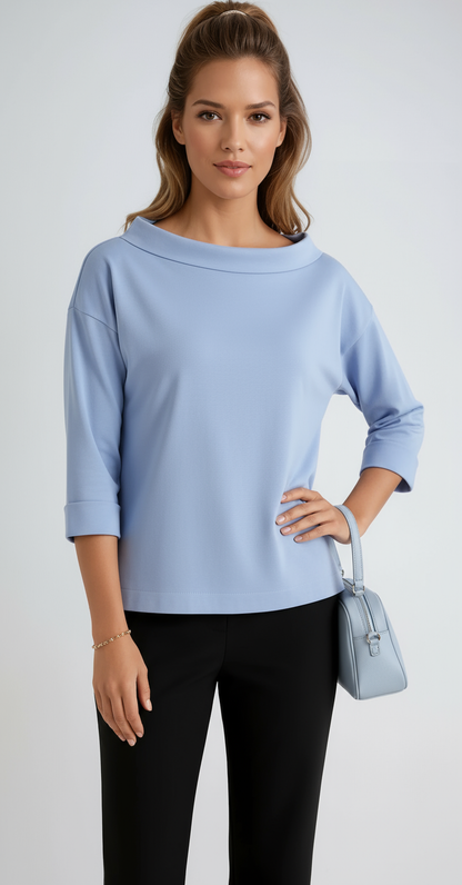 Damen-Top aus Baumwolle mit Boot-Ausschnitt in Hellblau – 3/4-Arm-Shirt