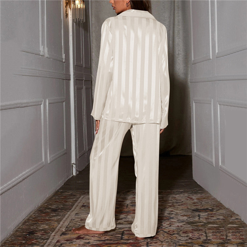 Satin-Pyjama Damen in Beige