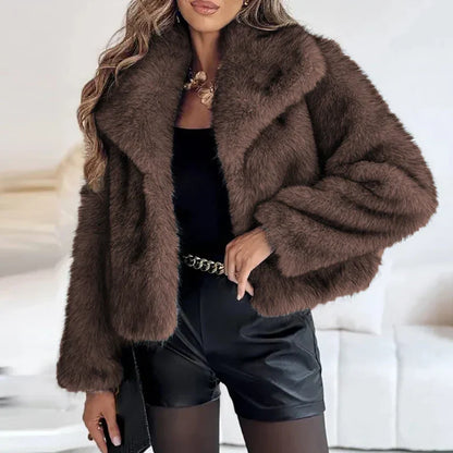 Damen Kunstfelljacke kurz – kuschelige Winterjacke