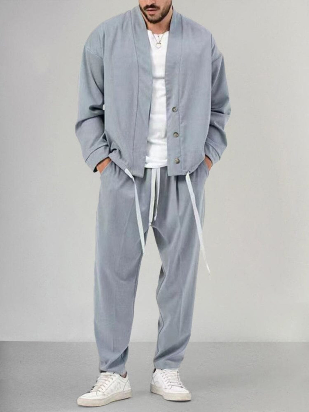 Herren Set in modischer Farbe