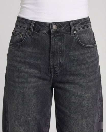 Barrel-Jeans aus Baumwoll-Denim – lockere Jeans mit ausgestelltem Bein