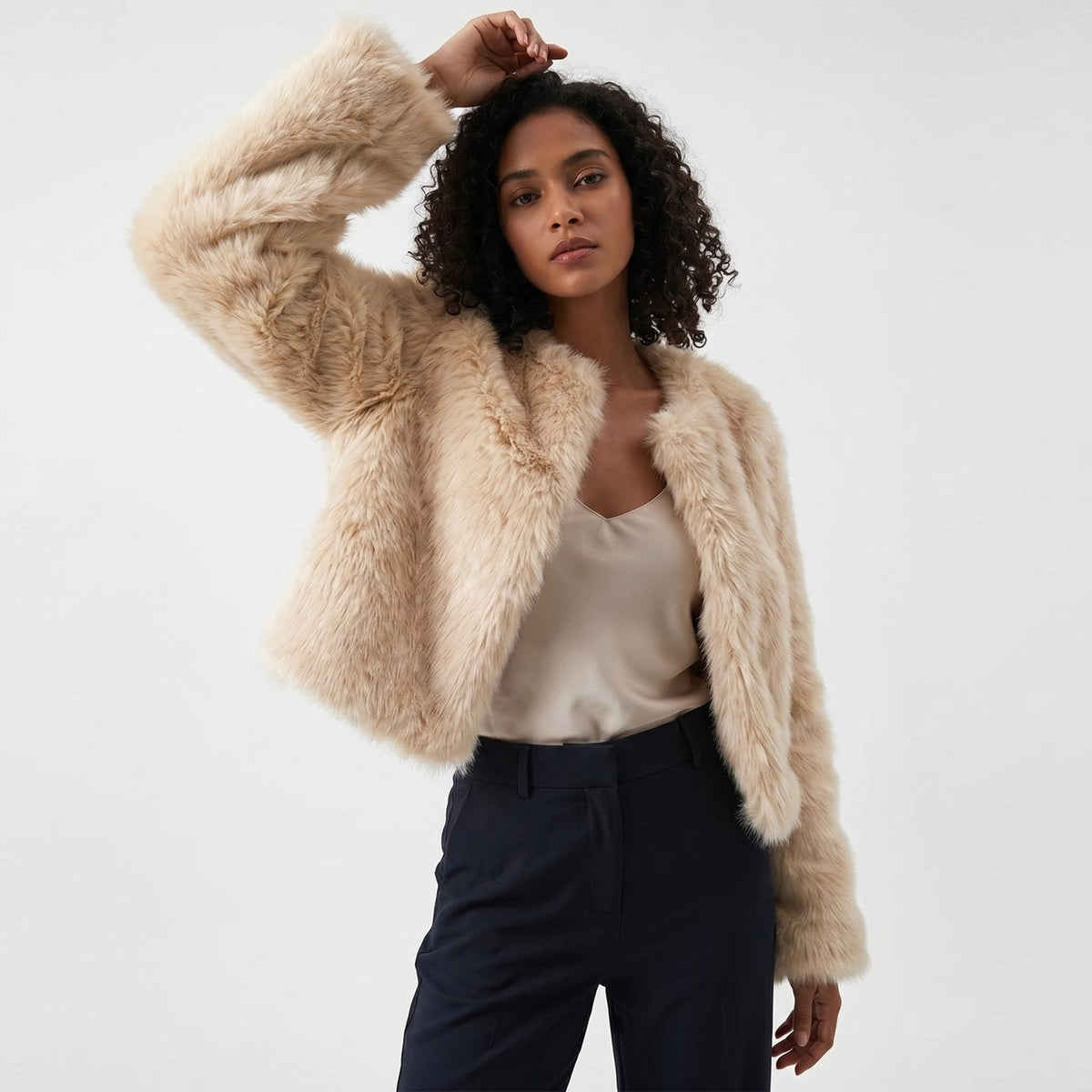 Damen Kunstpelz-Cardigan kurz – flauschige Jacke