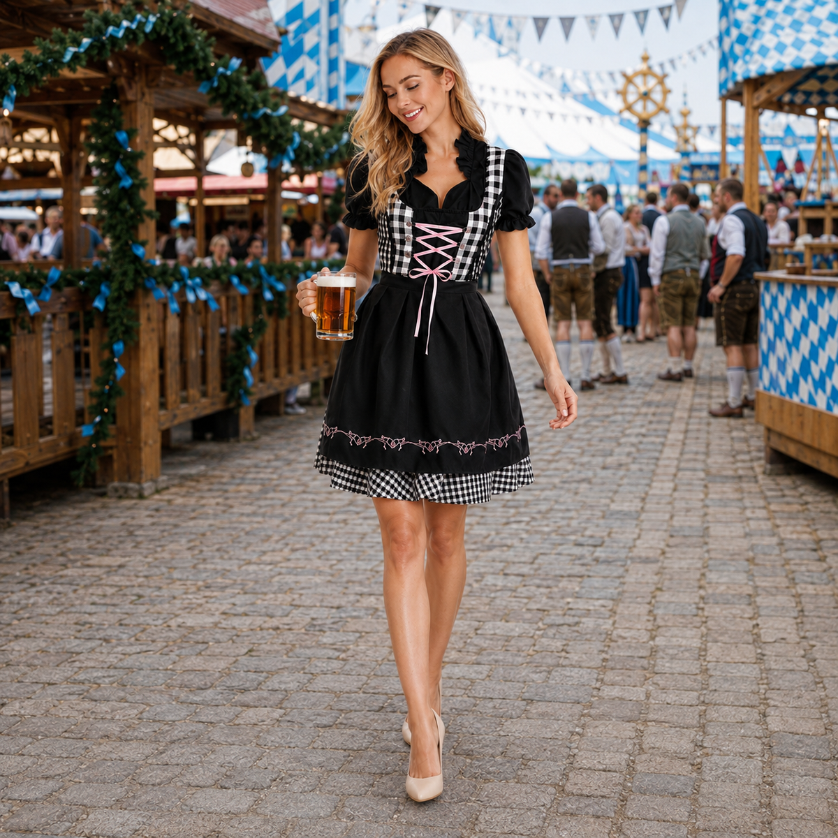 Dirndl Damen kariert in Schwarz – Trachtenkleid im Tiroler-Stil
