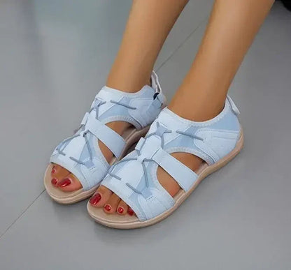 Bequeme Sandalen mit verstellbaren Riemen – luftige Sommersandalen