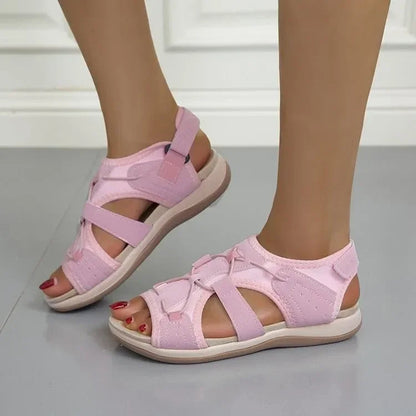 Bequeme Sandalen mit verstellbaren Riemen – luftige Sommersandalen