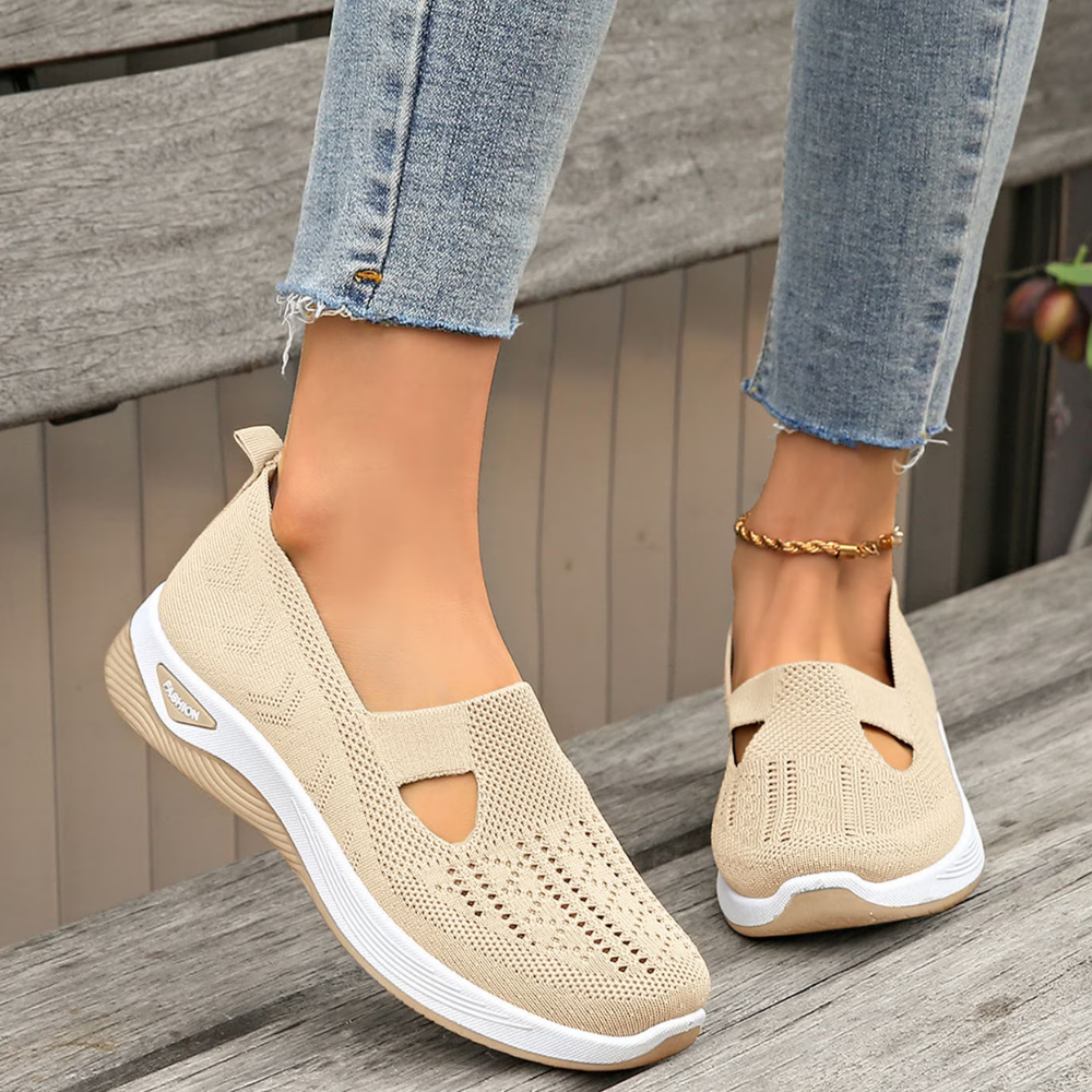 Bequeme Slip-on Schuhe Damen aus Textil – leichte Halbschuhe mit weichem Fußbett