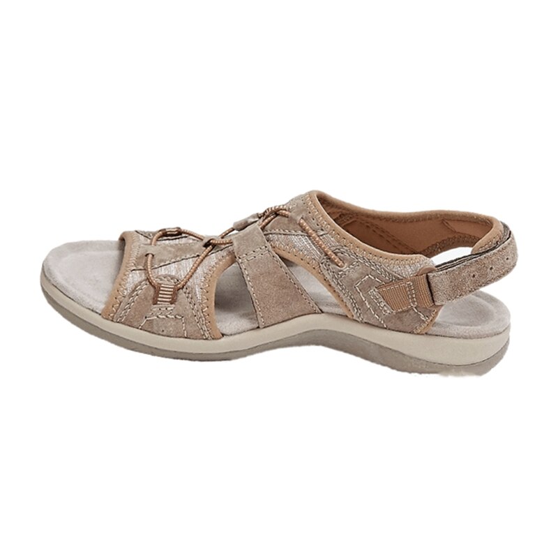 Bequeme Sandalen mit verstellbaren Riemen – luftige Sommersandalen