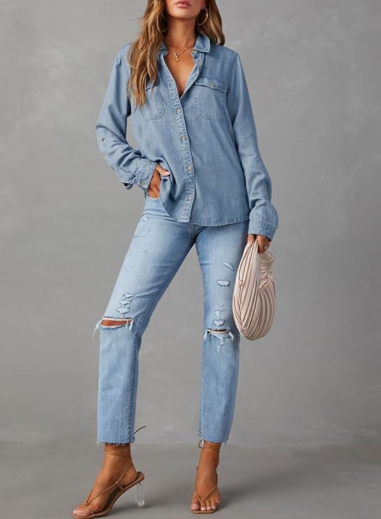 Klassisches Jeanshemd mit Brusttaschen und praktischen Krempelärmeln för einen lässigen Look