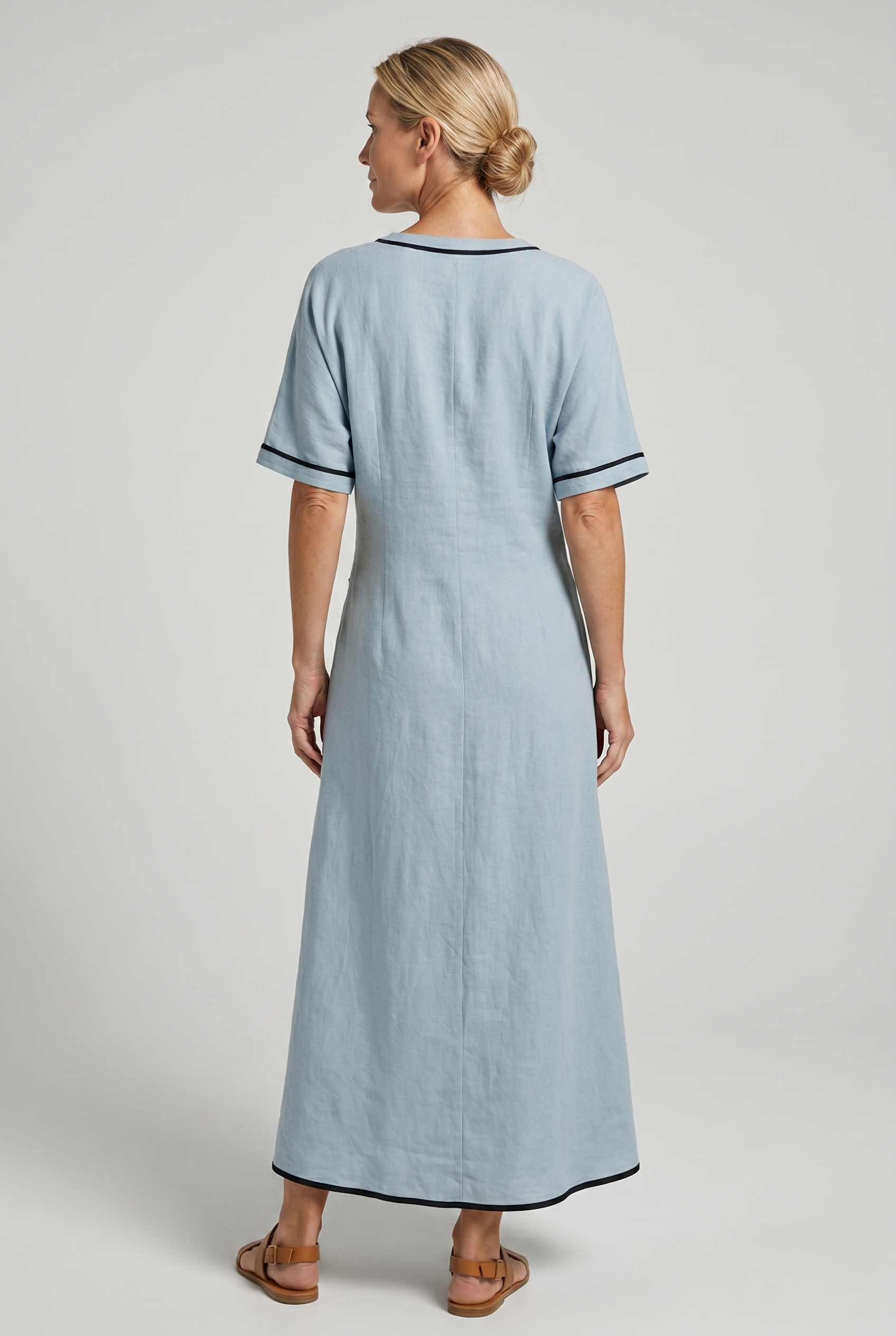 Langes Kleid Damen mit V-Ausschnitt